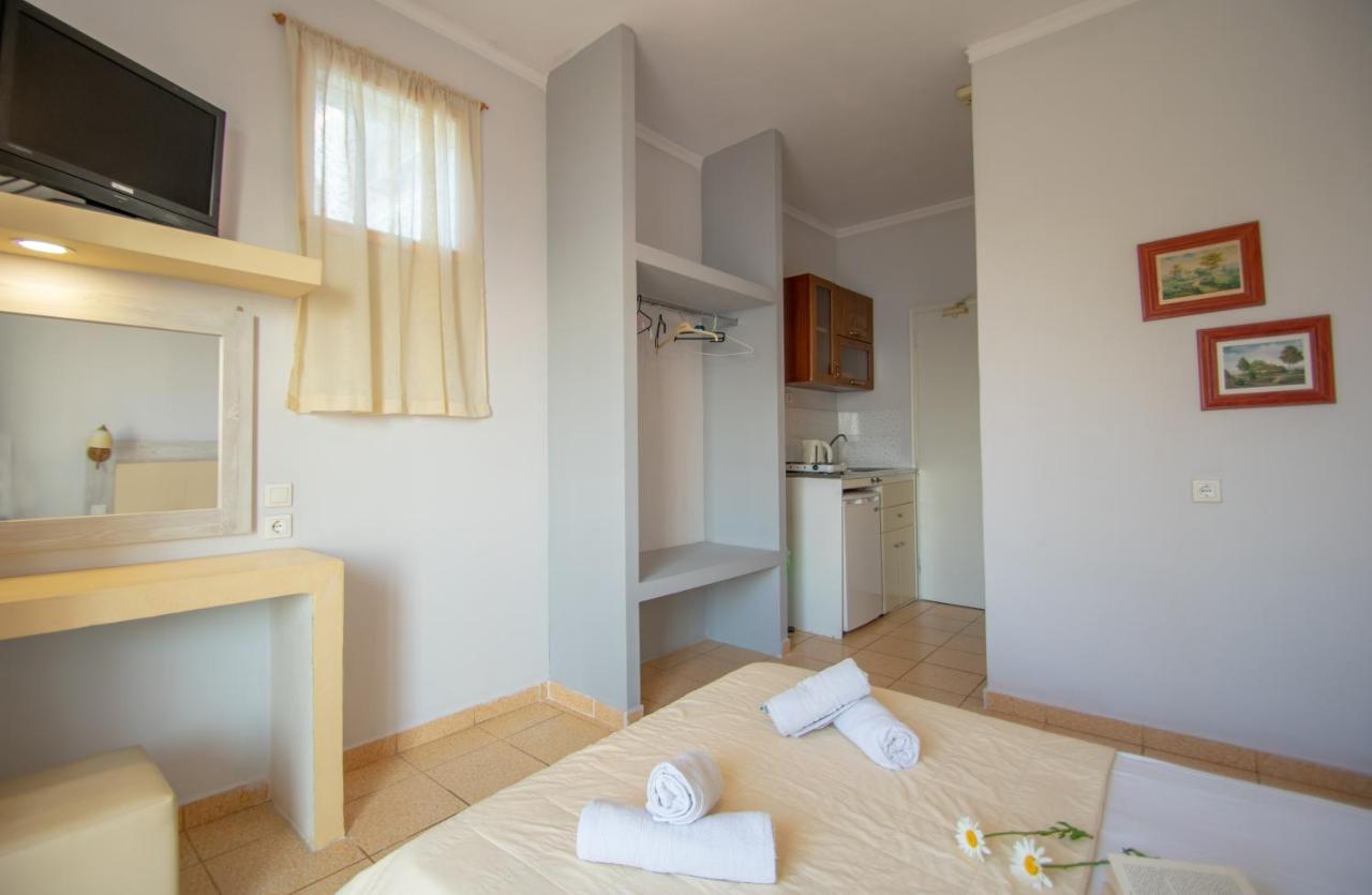 Agoulos Beach Hotel Argassi Extérieur photo