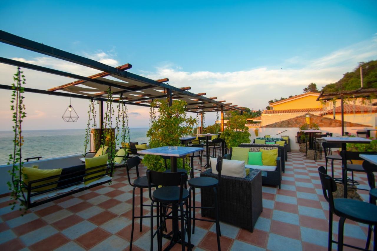 Agoulos Beach Hotel Argassi Extérieur photo