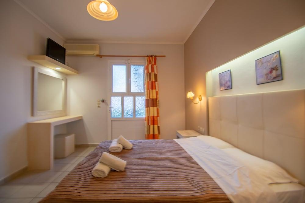 Agoulos Beach Hotel Argassi Extérieur photo